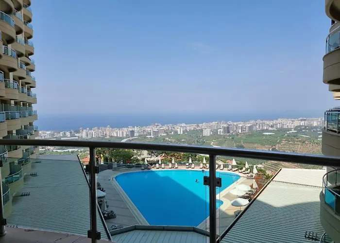 Luxery Goldcity Gold